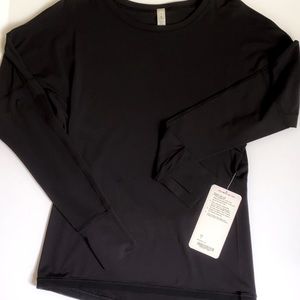 LULULEMON LONG SLEEVE GEAR UP TOP
